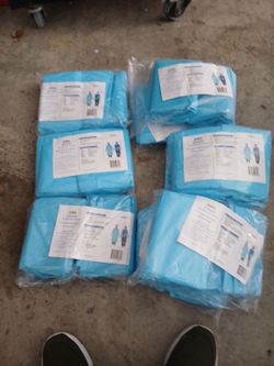 Disposable Isolation Gowns