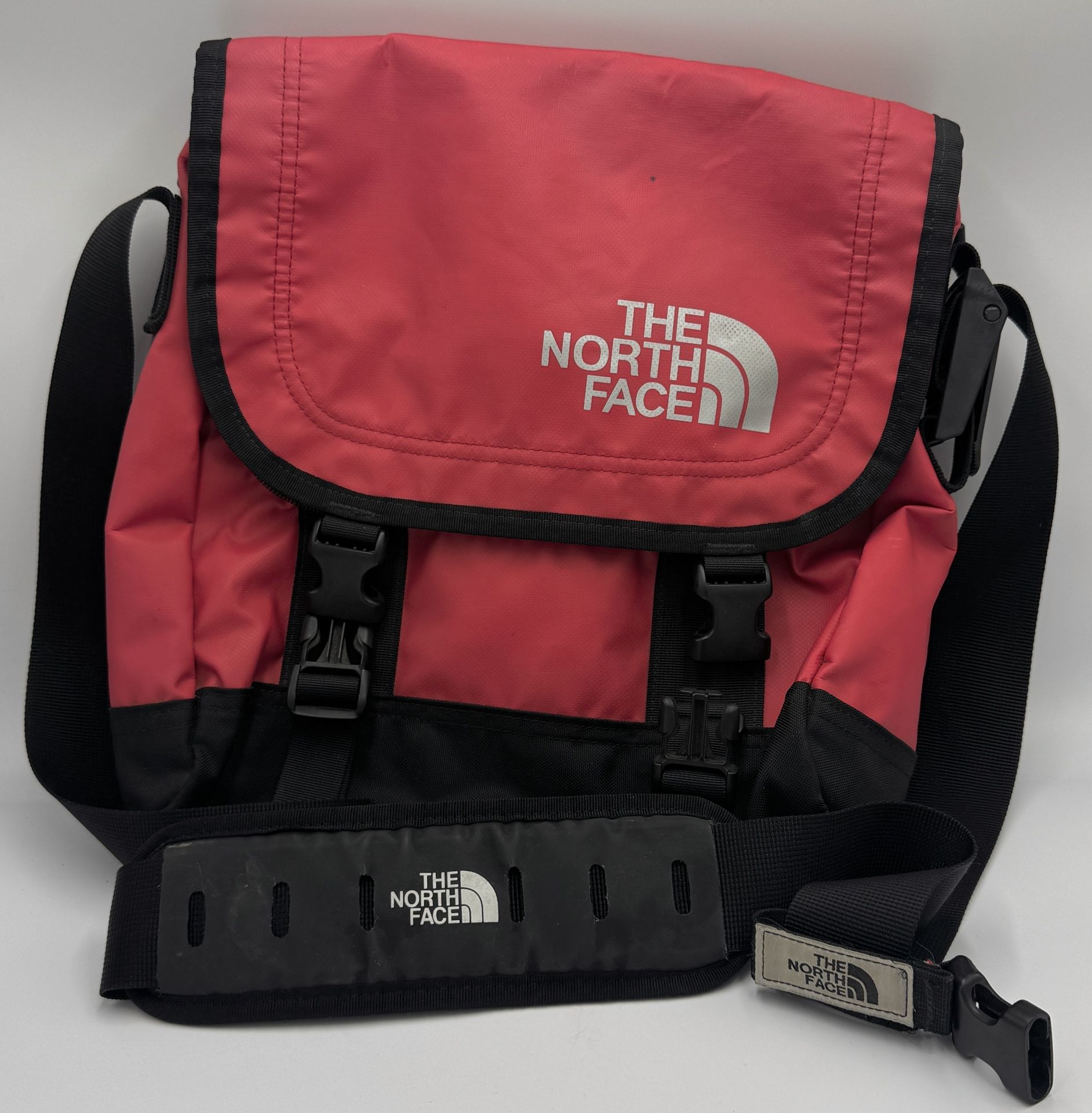 The North Face Red Messenger Shoulder Bag Waterproof