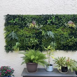 Ivy Wall Decoration 40”x80” Only $140