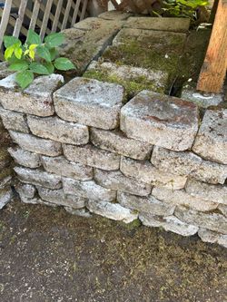 Free concrete landscape blocks