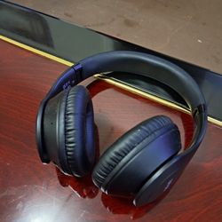 Bass Boosted Bluetooth Headphones 
