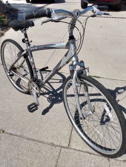 Giant Cypress 24-speed, Just Tuned Up