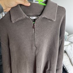 Zara Men’s Taupe Zip-up Sweater