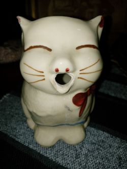 Vintage Ceramic Cat Creamer