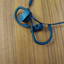 Apple Beats PowerBeats 3 Earphones