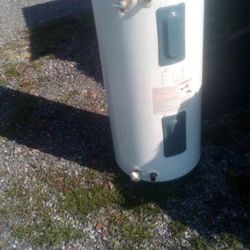 40 Gallon How Water Tank