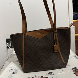 Michael Kors Tote Large 