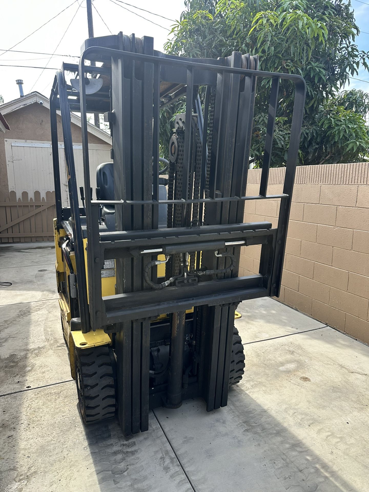 Forklift 