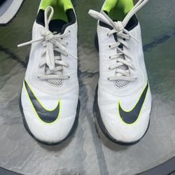 Nike White and Neon Green Boys 4Y Golf Shoes