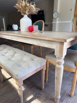 Wood dining table / dining table set aesthetic