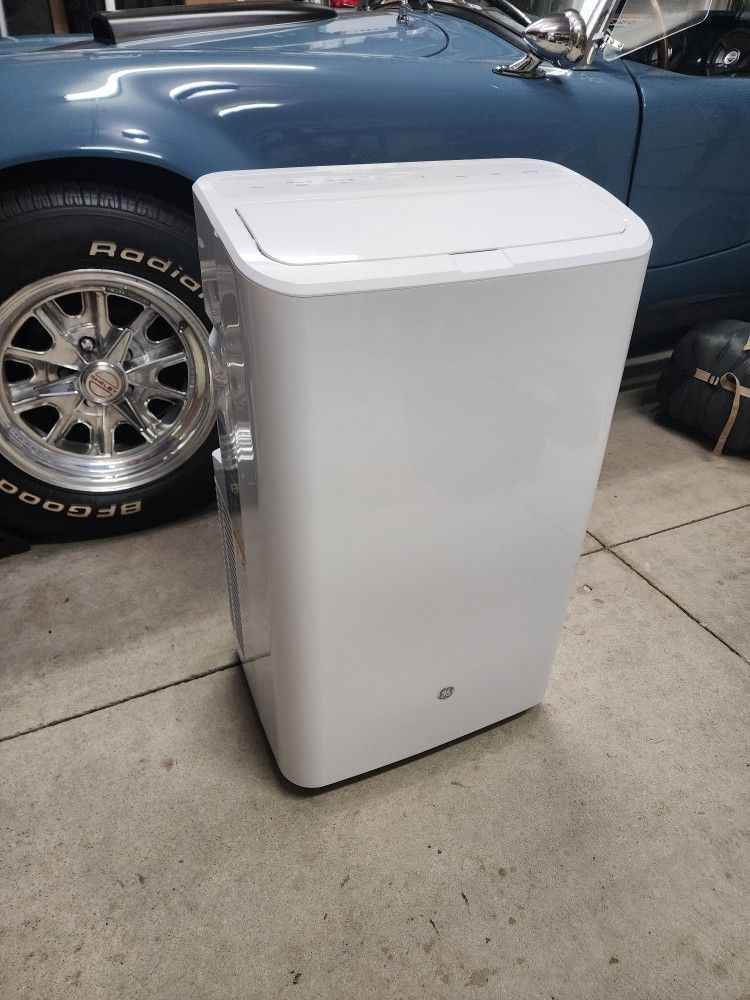Portable Air Conditioner (AC) Unit