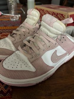 Women’s shoes