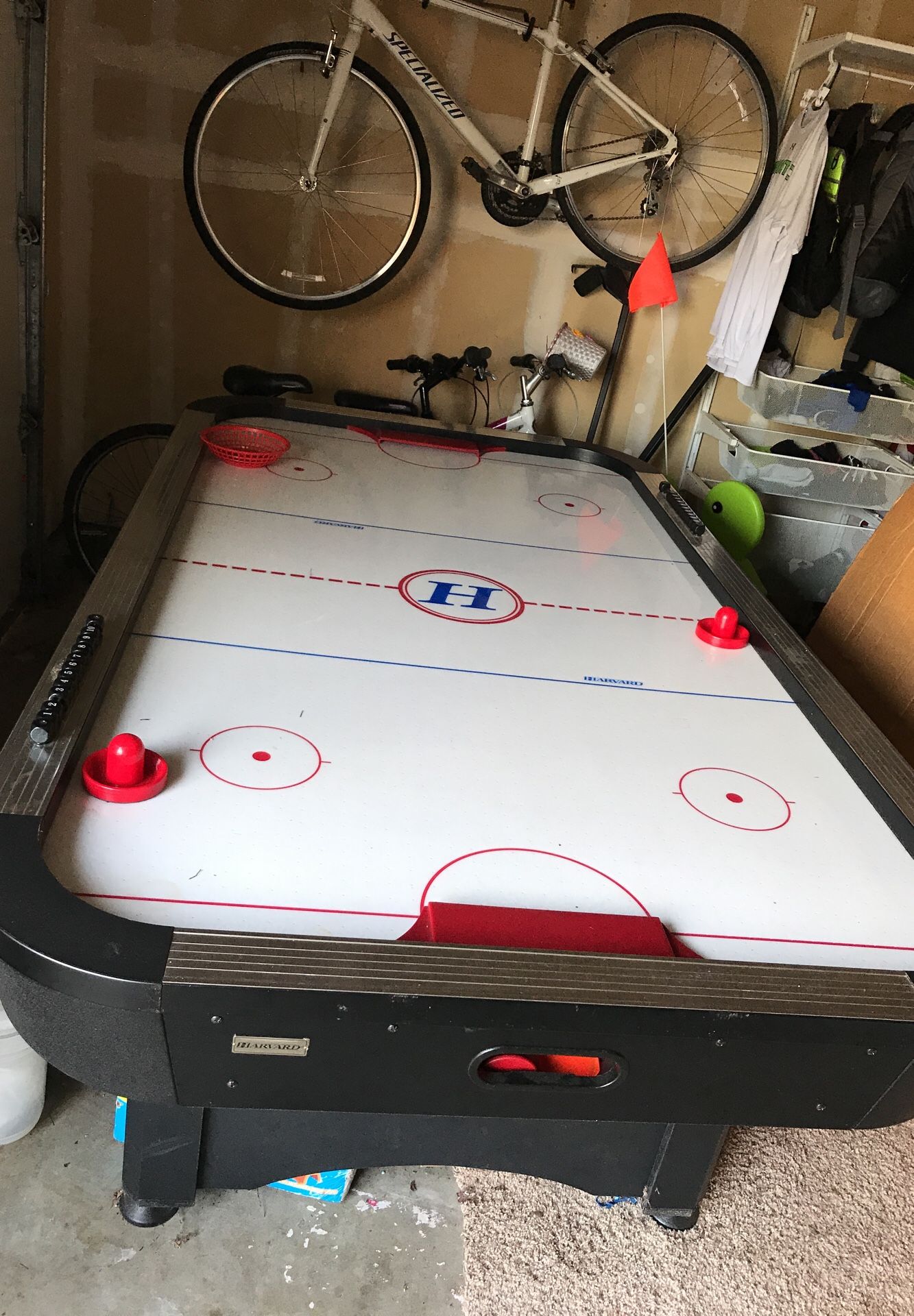 Harvard full size air hockey table