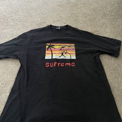 Supreme Graphic Tee