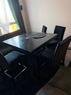 Kitchen table
