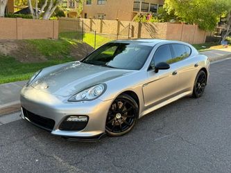 2012 Porsche Panamera