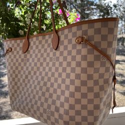 Louis Vuitton Damier Kensington bowling bag n41505 for Sale in Dearborn  Heights, MI - OfferUp