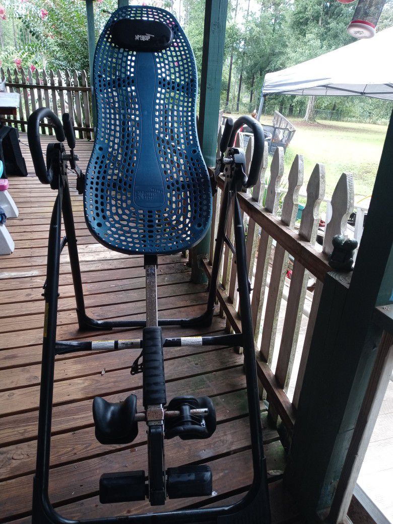 Teeter Hang Up Inversion Table