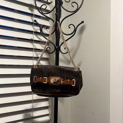 Michael Kors Purse $40