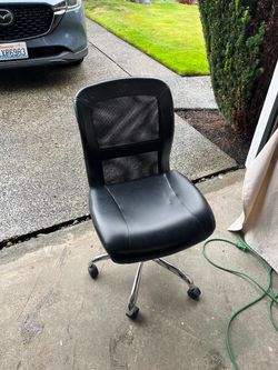 Free. Swivel chair