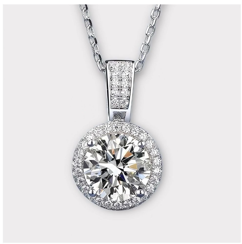 Elegant Silver Pendant Necklace 