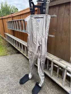 North x Northwest XL Chest waders-never used