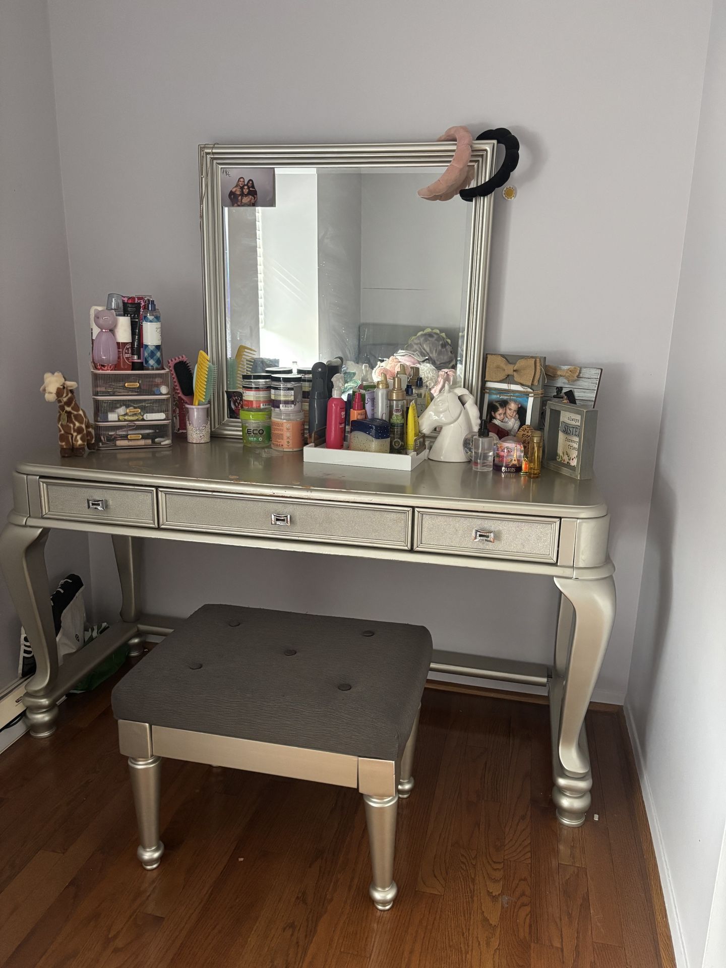 Makeup Vanity