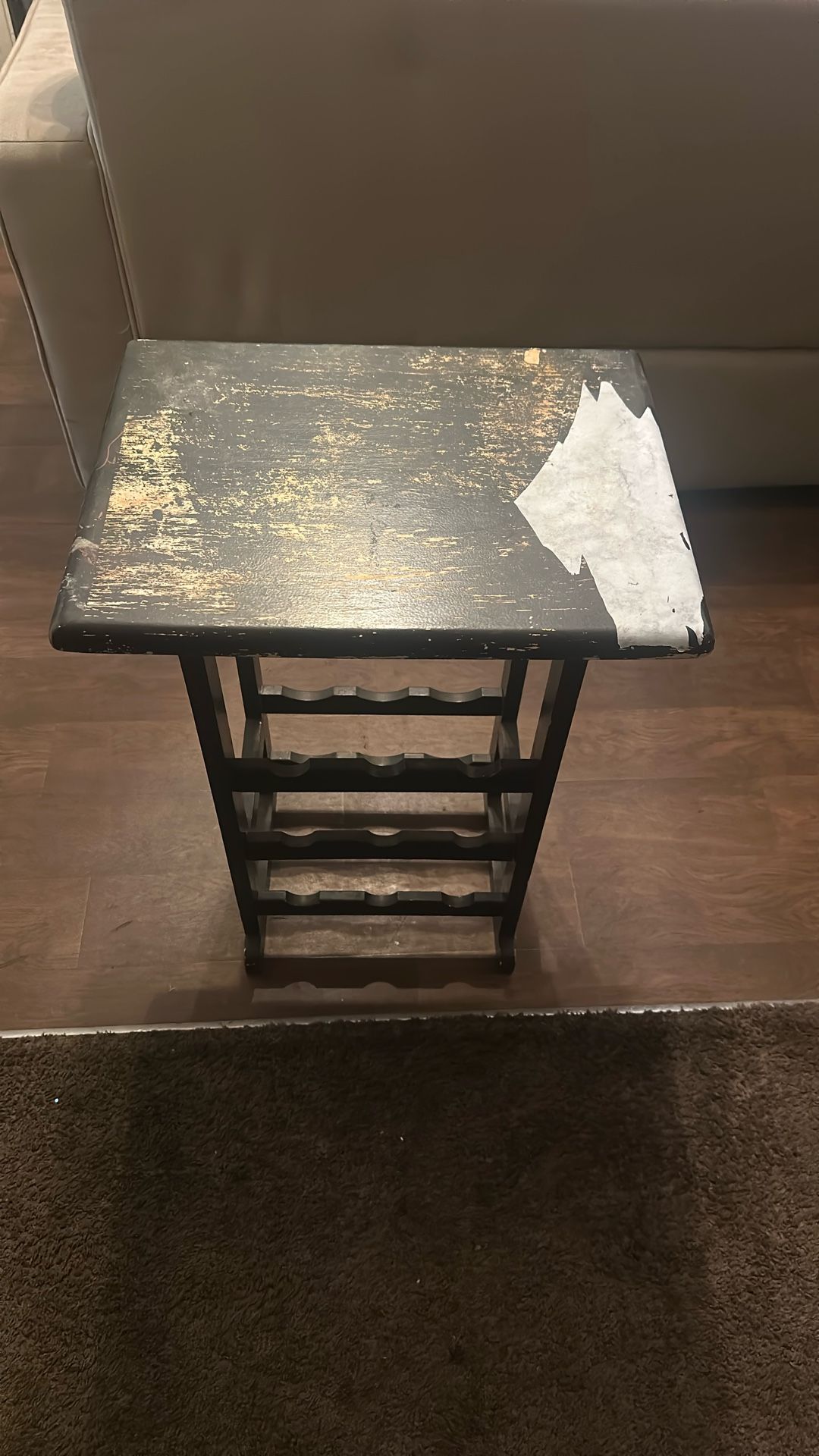 $1 Wine Table