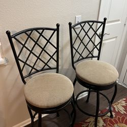 2 Barstools. High Quality 