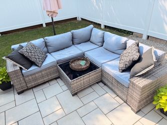 Outdoor Wicker Sectional Sofa Set with Coffee Table