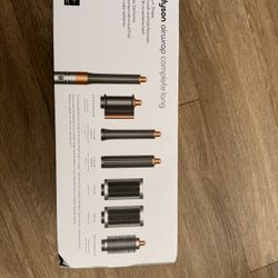 Dyson Airwrap NEW