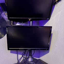 Dual Monitors 