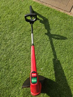 TORO Yard trimmer  12" cut