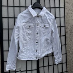 White jean jacket | Worn lightly 