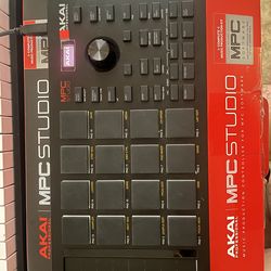 Akai MPC Studio
