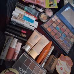 MAKE UP BUNDLE WORTH $150  - NEW