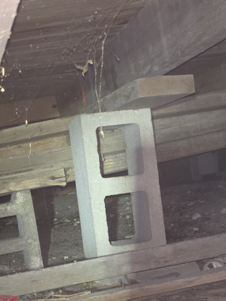 Beams Support For Crawlspace Homes,sagging Flooring And Need Leveling?I Can Help Give U A Great Foundation And Get Your Floor Back Level And Supporte