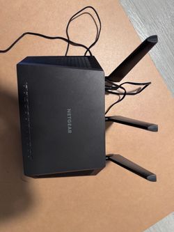 NETGEAR Nighthawk R7000 AC1900 WiFi Router - $20