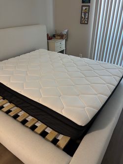 Queen size mattress with mattress cover