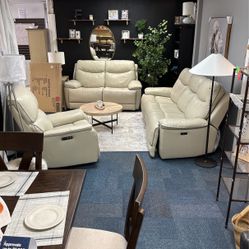 Matching 3 Piece Leather Sofa, Love Seat And Recliner 