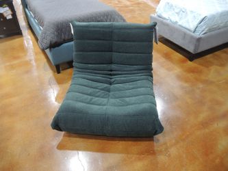Emerald Lounge Chair - Emerald Green | Armchair