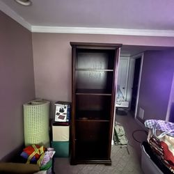 Bookshelf 