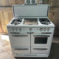 1950’s Wedgewood Stove
