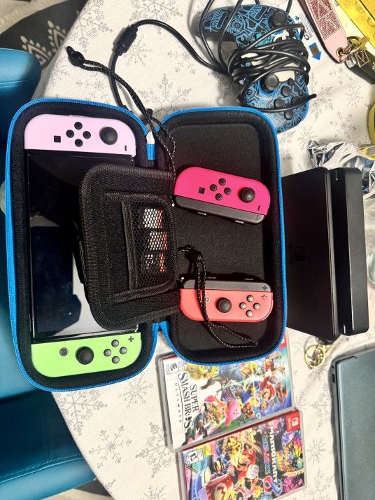 Nintendo Switch 