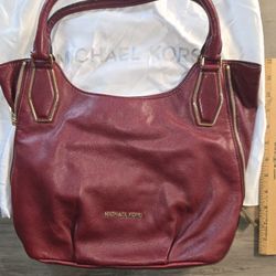 Michael Kors Vanessa Shoulder Tote