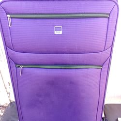 Big suitcase $15 firm still in good condition