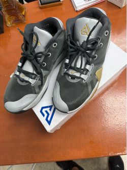 Nike Zoom Freak 1 GS (7Y) (Smoke Grey/Metallic Silver)