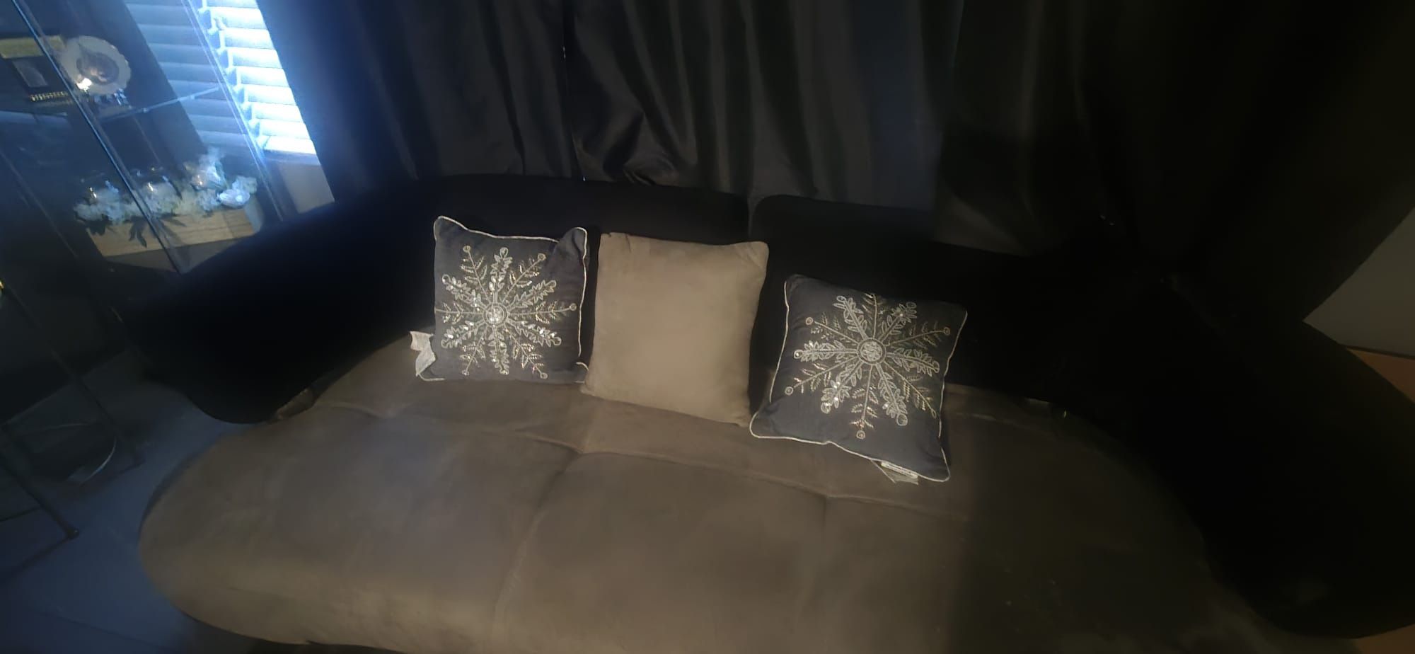 3- Piece Sofa Set – Modern Gray