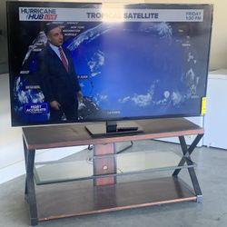 70’ Vizio Tv