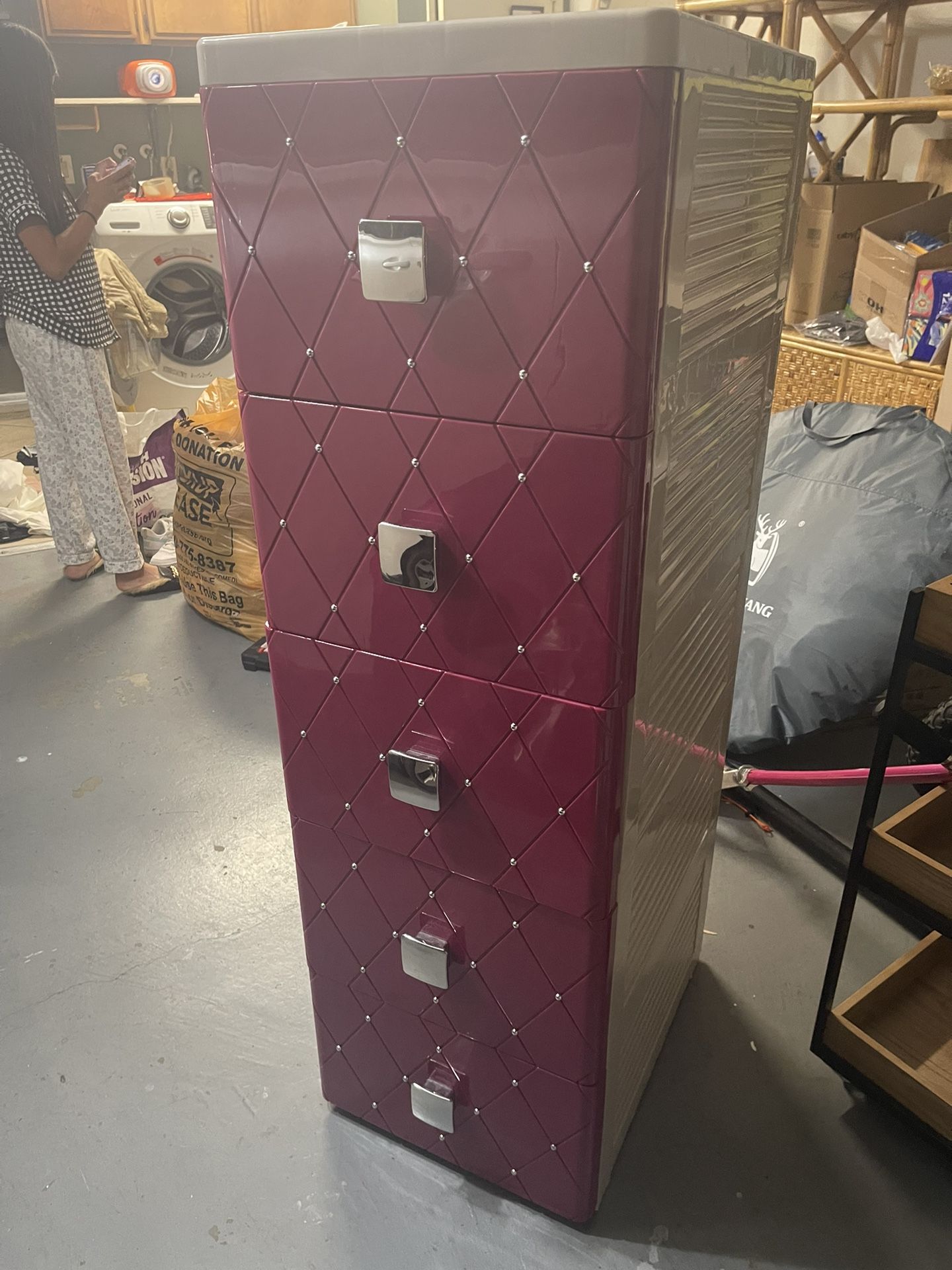 5-Layer Dresser With Wheels 